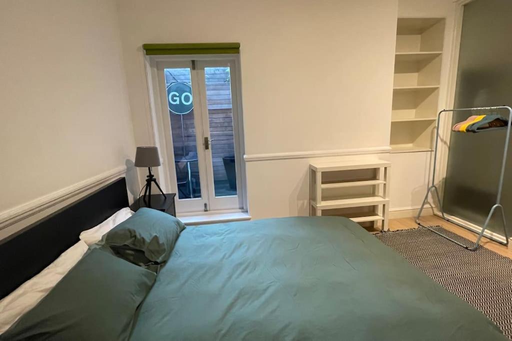 Ferienwohnung The Flat With The Heart London Exterior foto